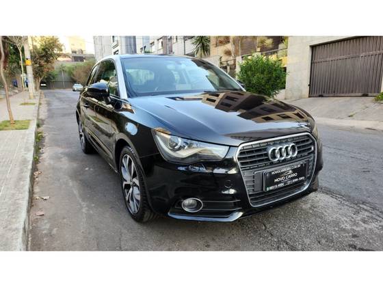AUDI A1 1.4 TFSI ATTRACTION 16V 122CV GASOLINA 2P AUTOMÁTICO